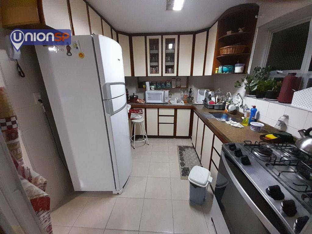 Apartamento à venda com 3 quartos, 68m² - Foto 9