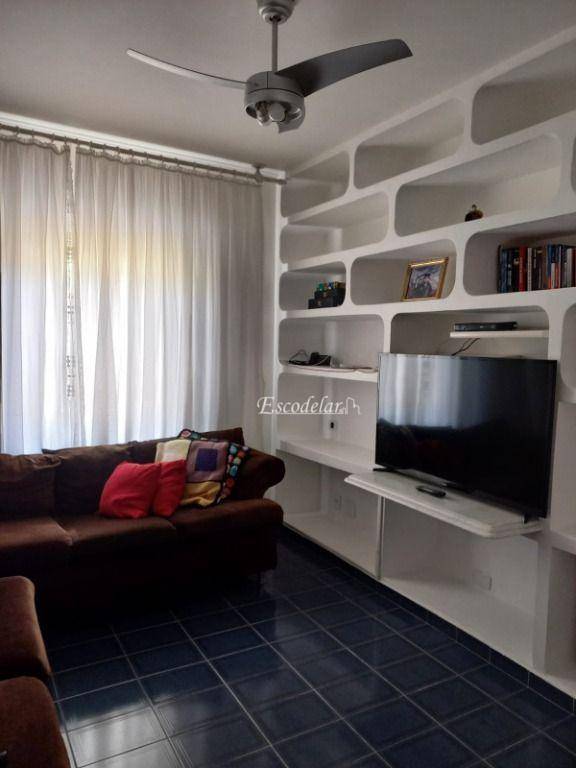 Casa à venda com 4 quartos, 200m² - Foto 27