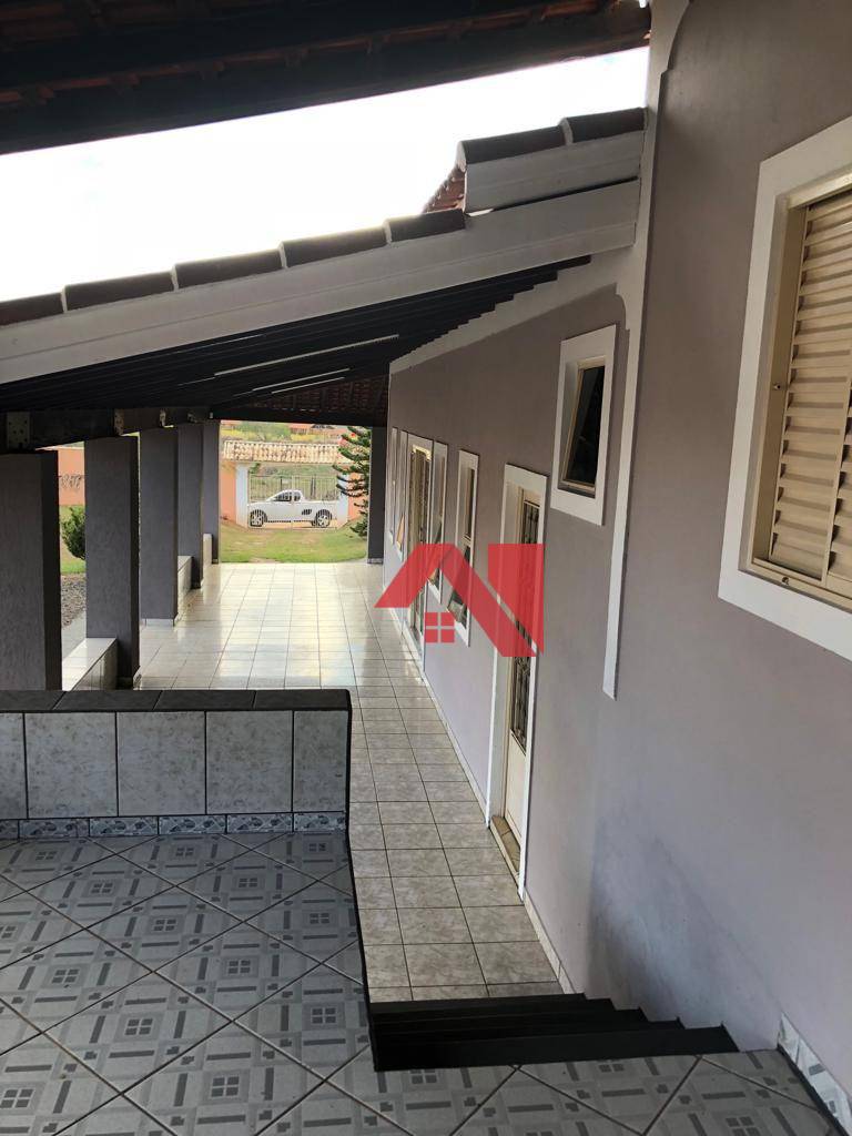 Chácara à venda com 3 quartos, 300m² - Foto 11