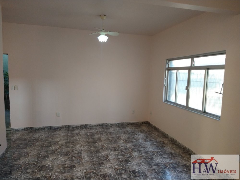 Casa para alugar com 4 quartos, 66m² - Foto 14