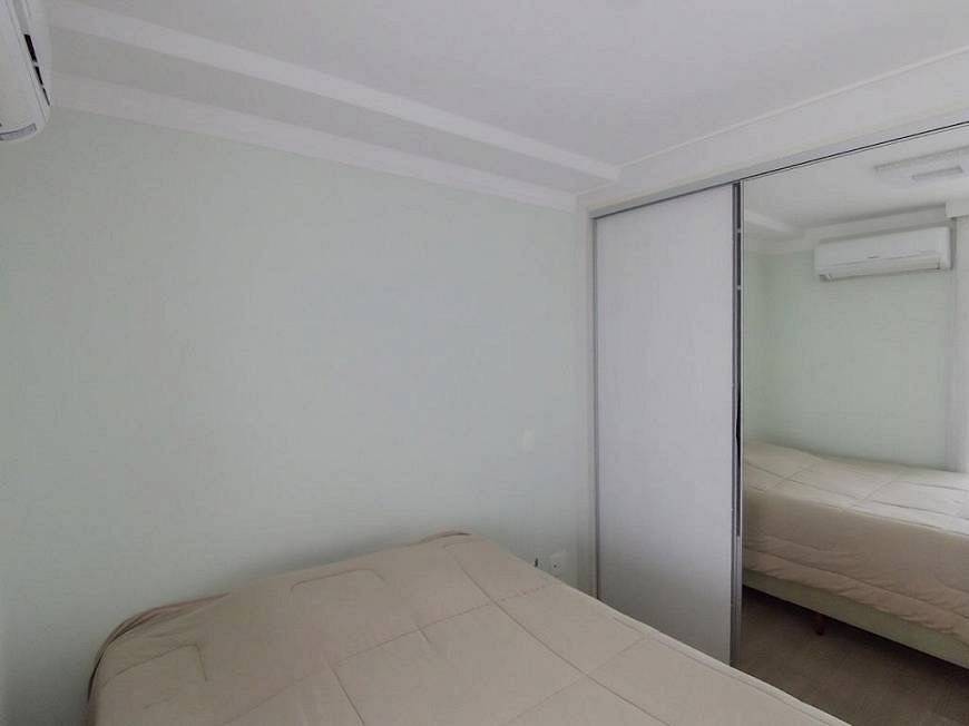 Apartamento à venda com 1 quarto, 45m² - Foto 8