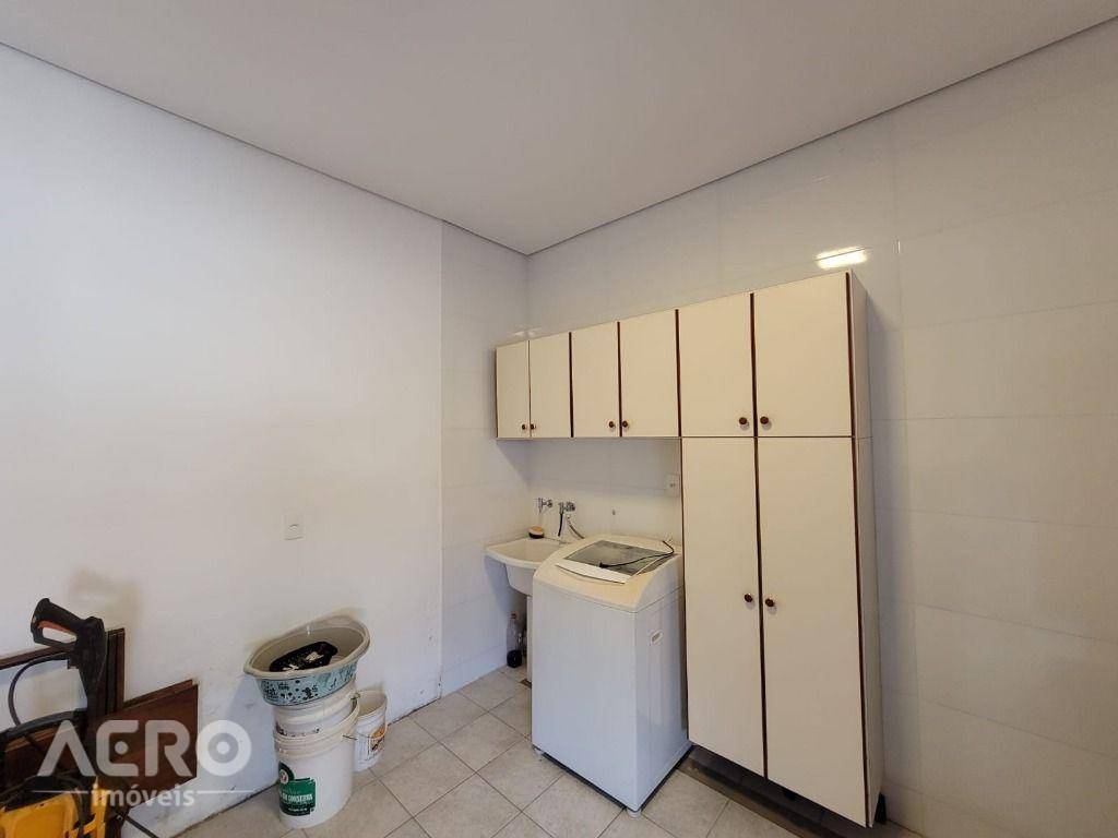 Casa à venda com 3 quartos, 263m² - Foto 54