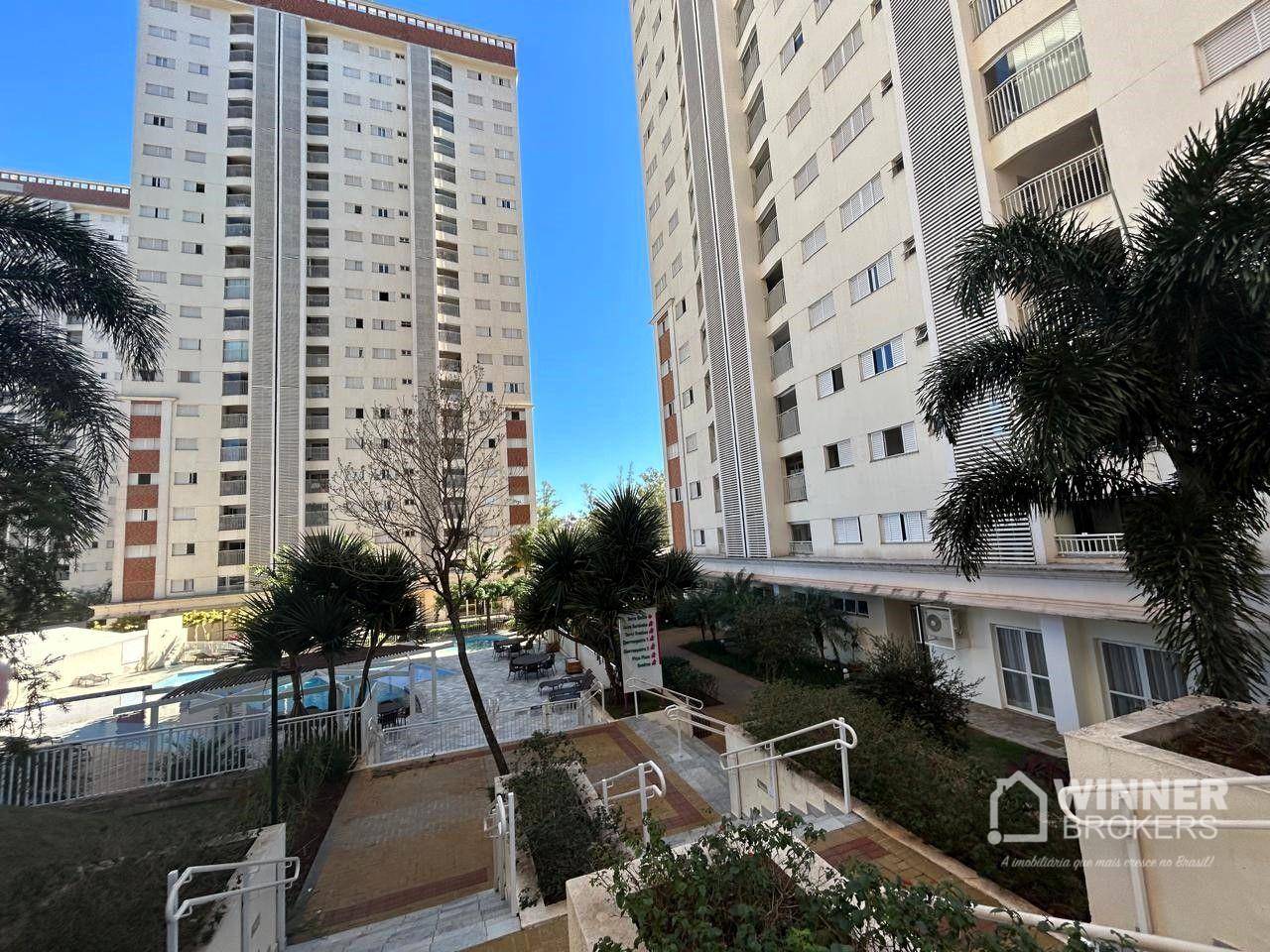 Apartamento à venda com 2 quartos, 61m² - Foto 1