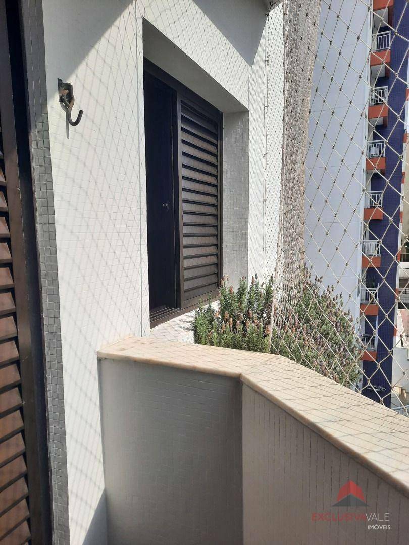 Apartamento à venda com 5 quartos, 200m² - Foto 8