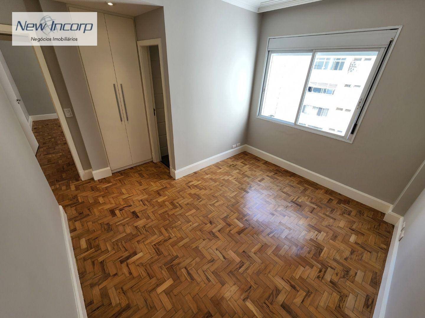 Apartamento à venda com 3 quartos, 165m² - Foto 31