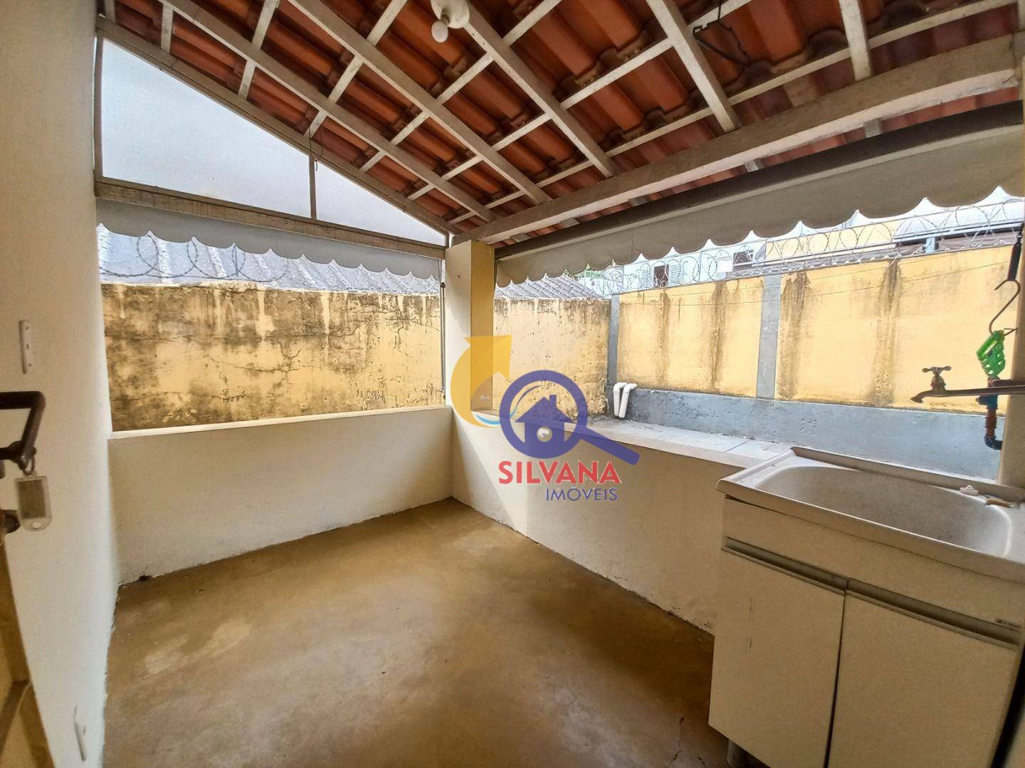 Casa para alugar com 3 quartos, 170m² - Foto 17