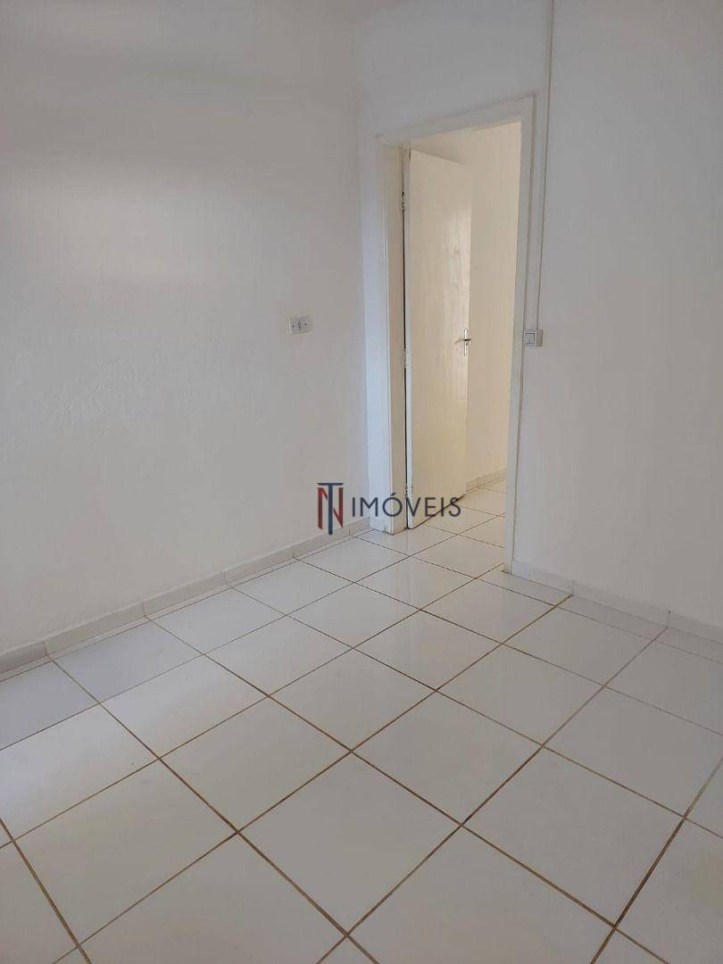 Casa para alugar com 3 quartos, 100M2 - Foto 7