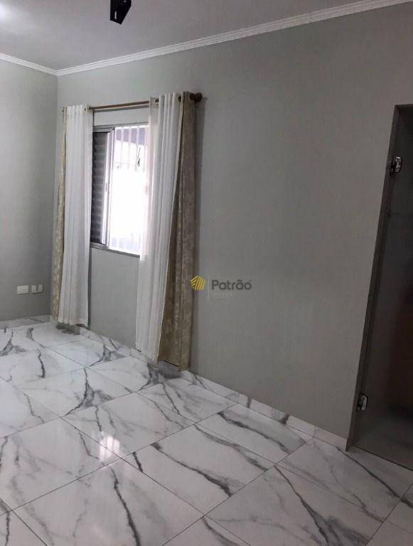 Casa à venda com 6 quartos, 260m² - Foto 44