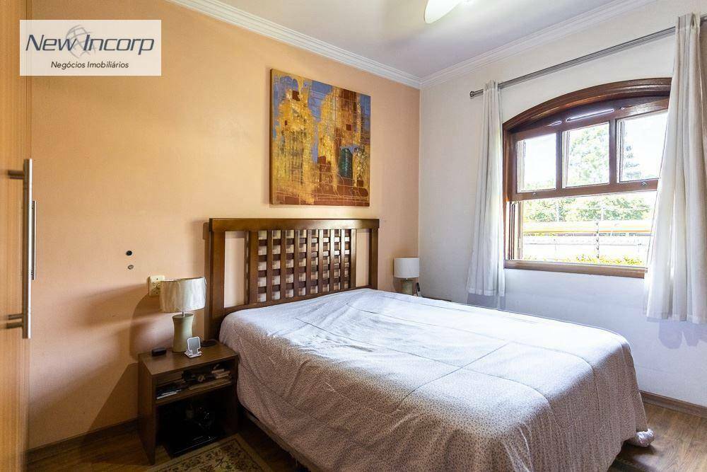 Apartamento à venda com 4 quartos, 142m² - Foto 28