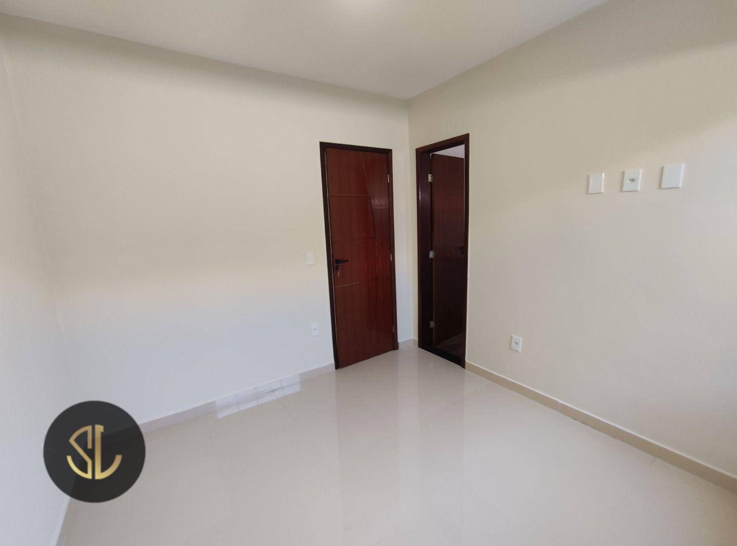 Casa à venda com 3 quartos, 109m² - Foto 12