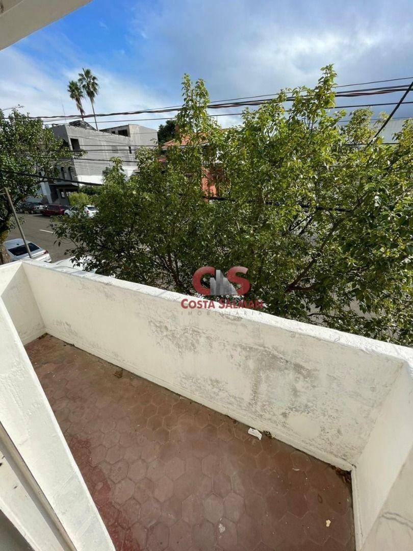 Apartamento à venda com 2 quartos, 70m² - Foto 2