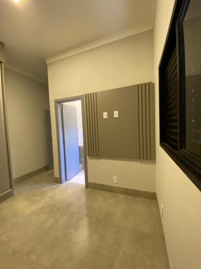 Casa à venda com 3 quartos, 165m² - Foto 14