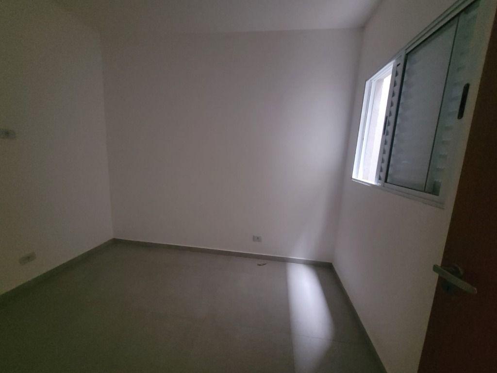 Apartamento à venda com 2 quartos, 40m² - Foto 2