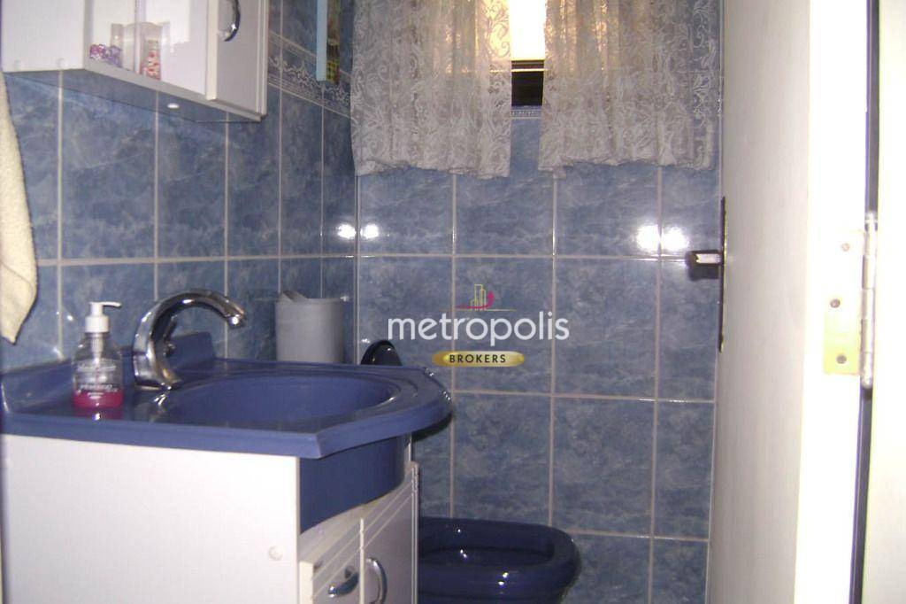 Sobrado à venda com 3 quartos, 235m² - Foto 11