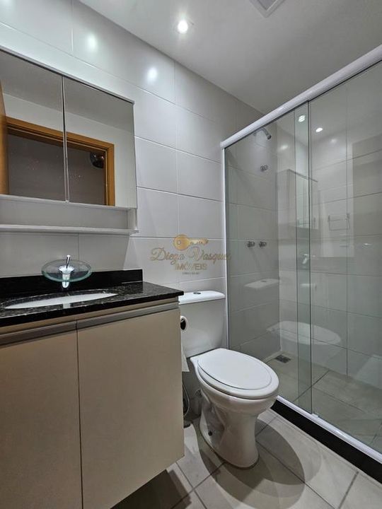 Apartamento à venda com 2 quartos, 67m² - Foto 6