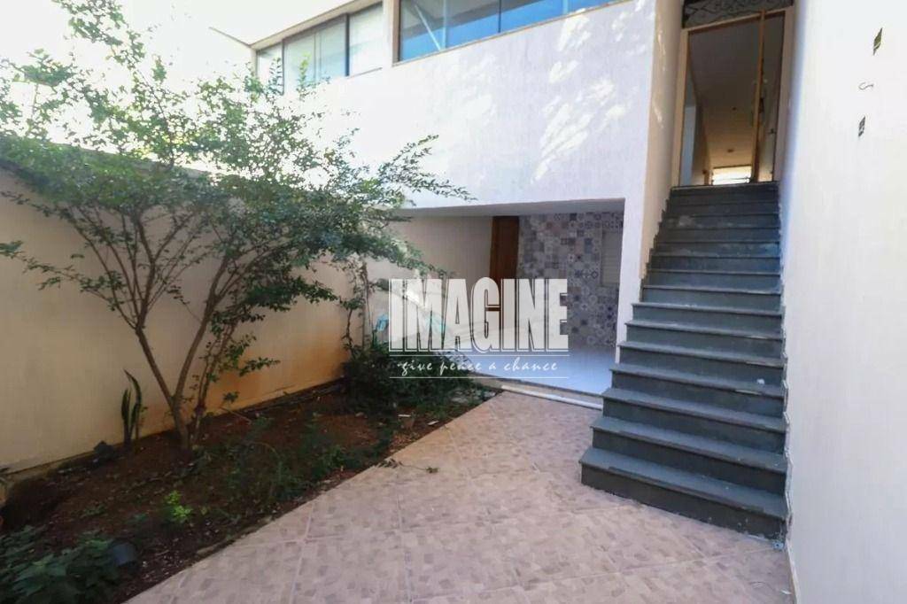 Sobrado à venda com 3 quartos, 350m² - Foto 15