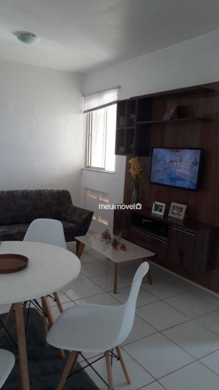 Apartamento à venda com 2 quartos, 46m² - Foto 3