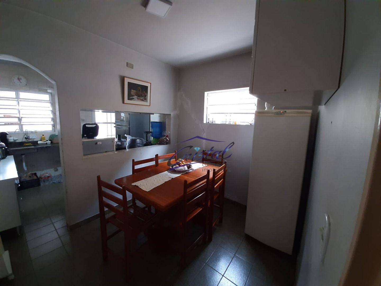 Casa à venda com 3 quartos, 90m² - Foto 29