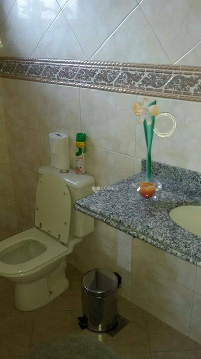 Casa de Condomínio à venda com 4 quartos, 286m² - Foto 13