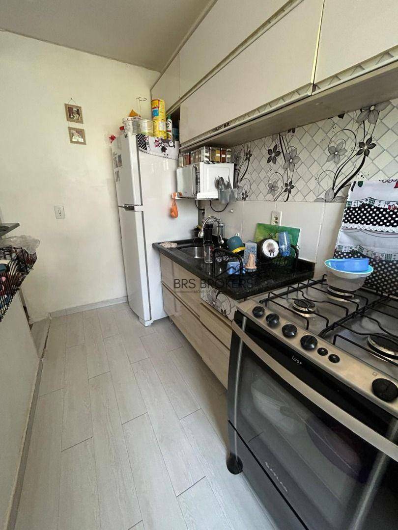 Apartamento à venda com 2 quartos, 45m² - Foto 7