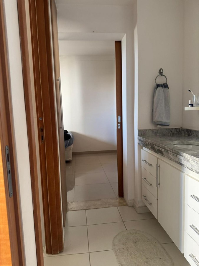 Apartamento à venda com 4 quartos, 157m² - Foto 14
