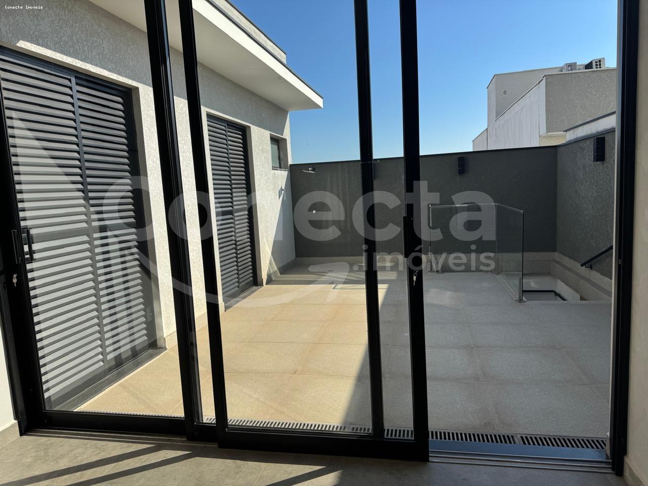 Casa de Condomínio à venda com 3 quartos, 232m² - Foto 17