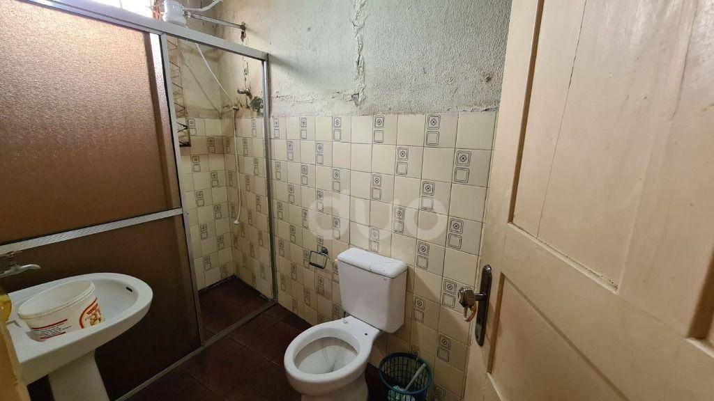 Casa à venda com 3 quartos, 200m² - Foto 19