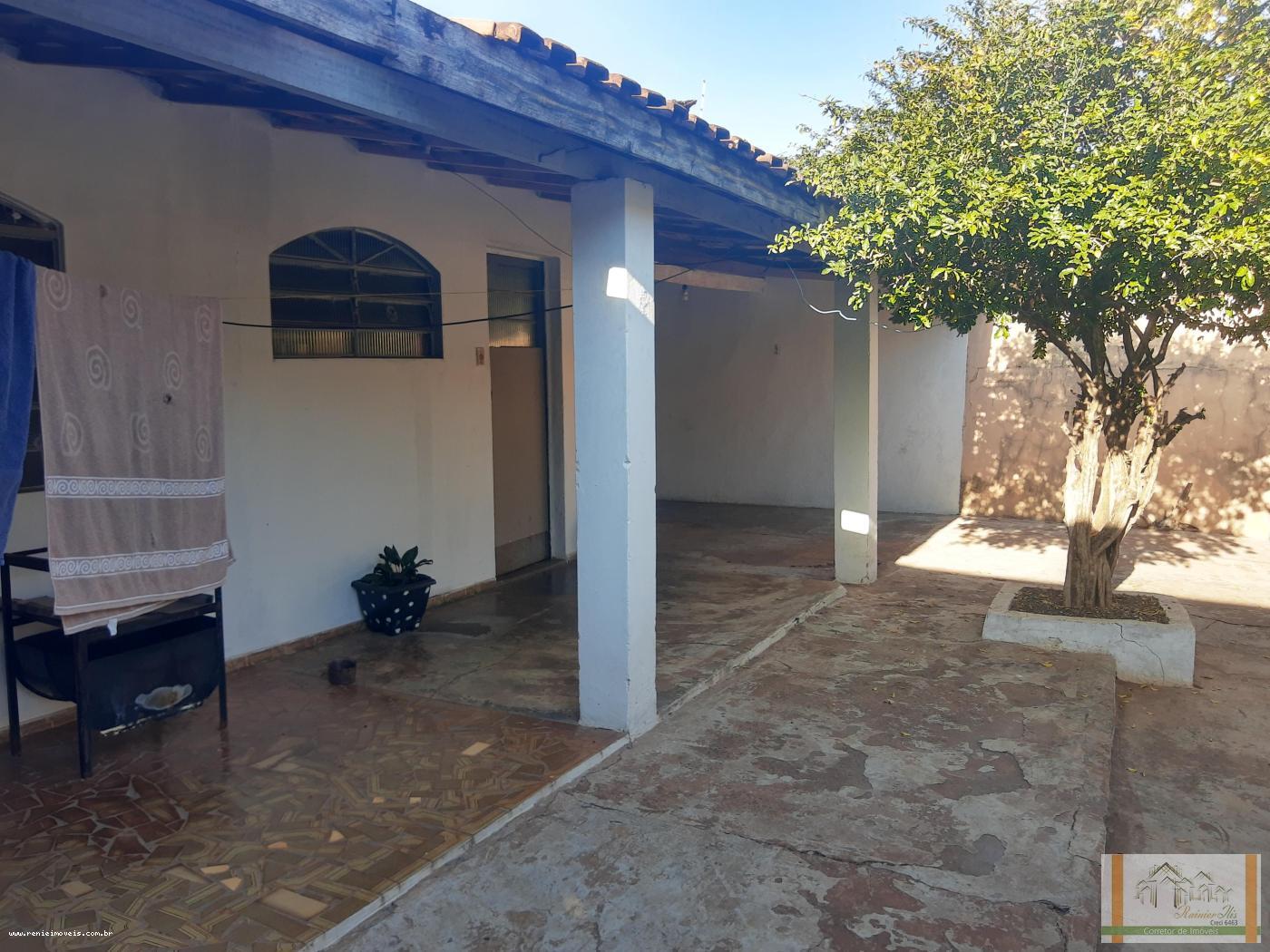 Casa à venda com 3 quartos, 360m² - Foto 20