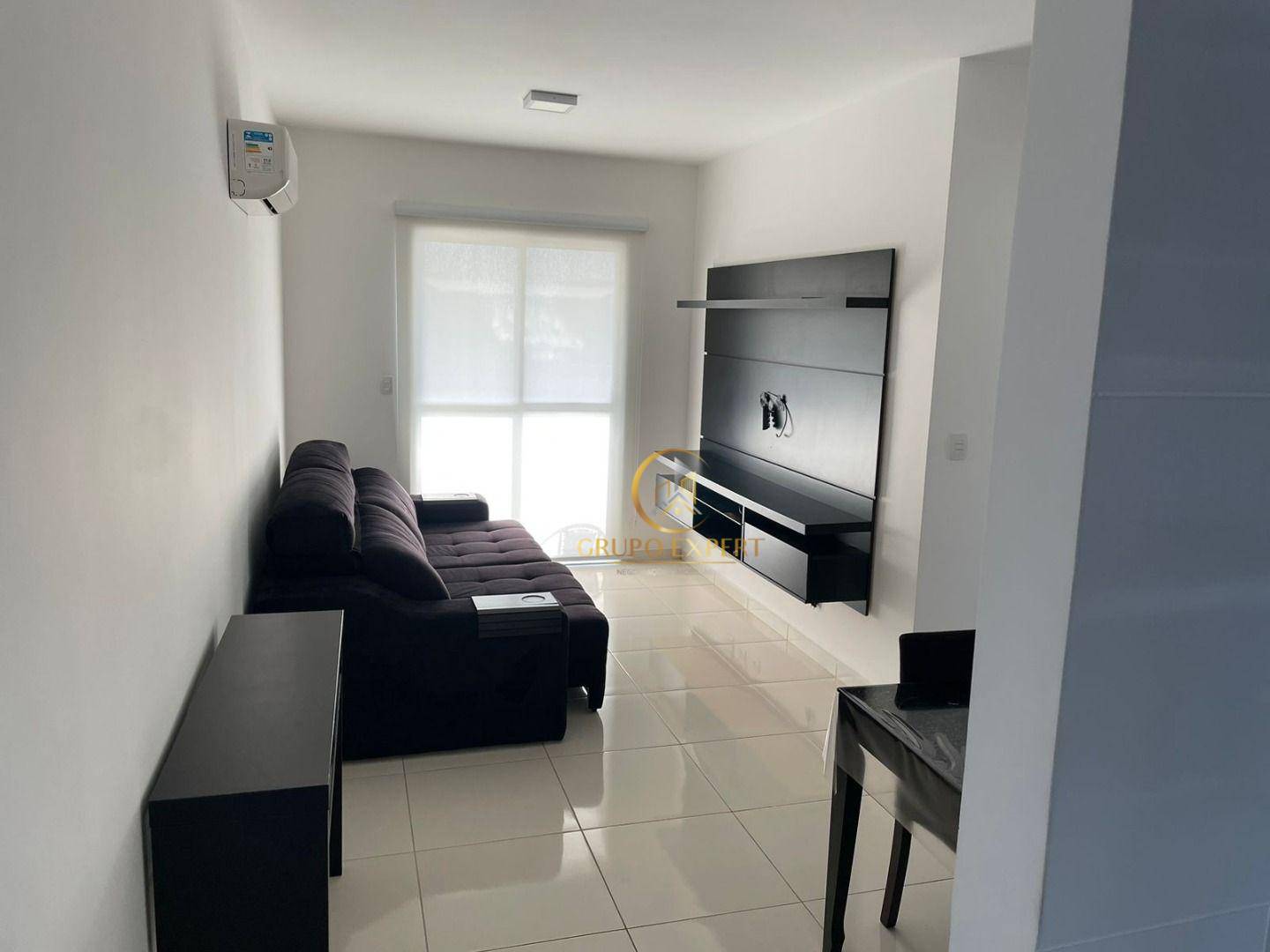 Apartamento para alugar com 3 quartos, 92m² - Foto 1