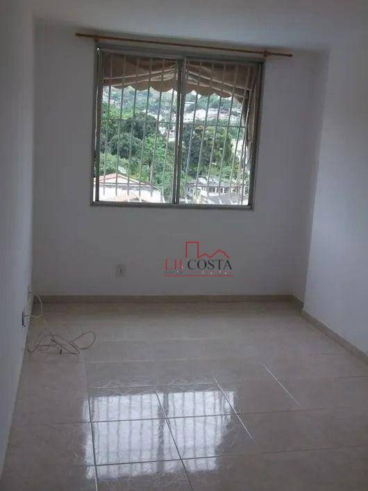 Apartamento à venda com 2 quartos, 60m² - Foto 1