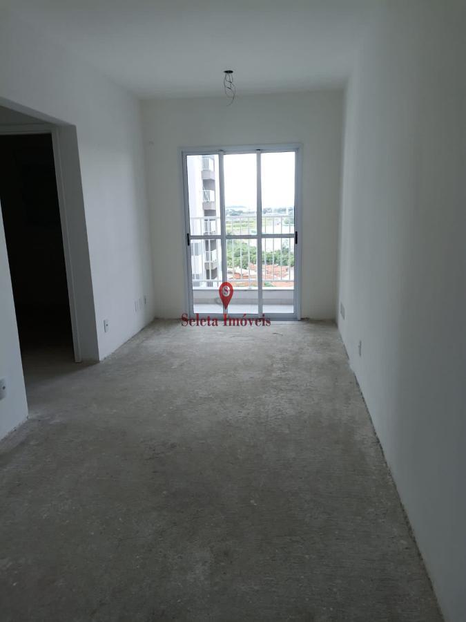 Apartamento à venda com 2 quartos, 48m² - Foto 3