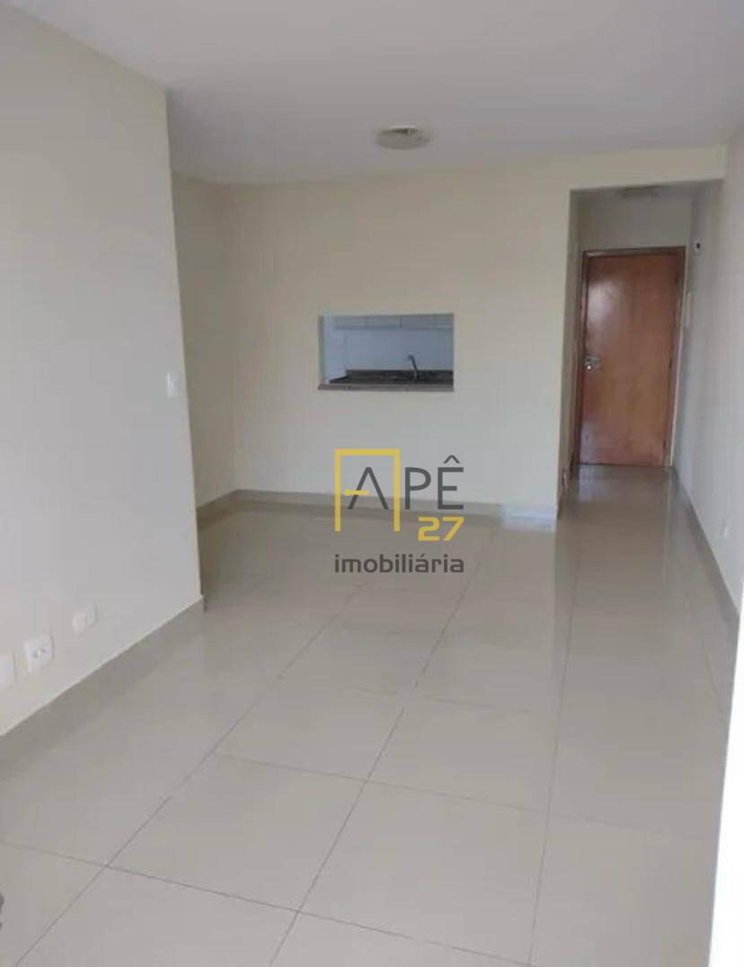 Apartamento para alugar com 3 quartos, 70m² - Foto 3
