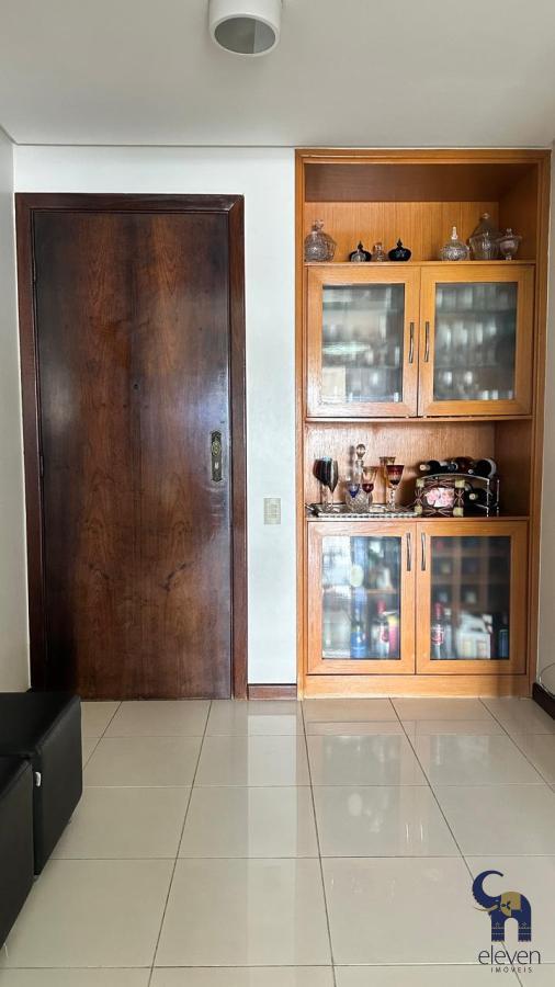 Apartamento à venda com 4 quartos, 176m² - Foto 11