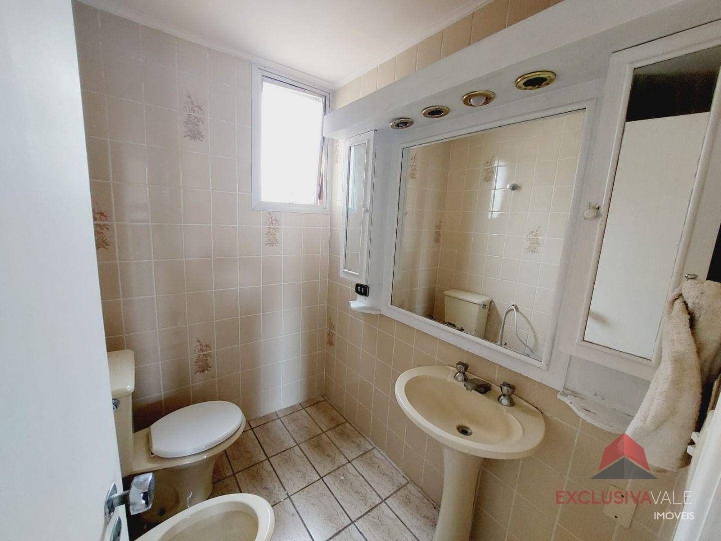 Apartamento à venda com 3 quartos, 85m² - Foto 28