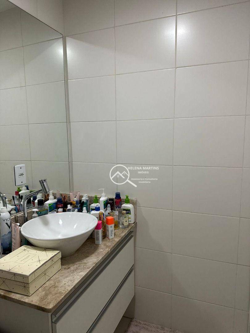 Apartamento à venda com 2 quartos, 64m² - Foto 22