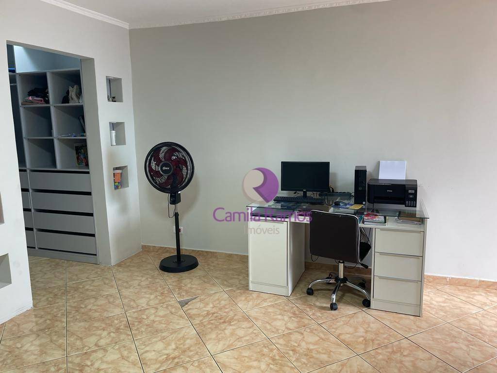 Sobrado à venda com 3 quartos, 240m² - Foto 24