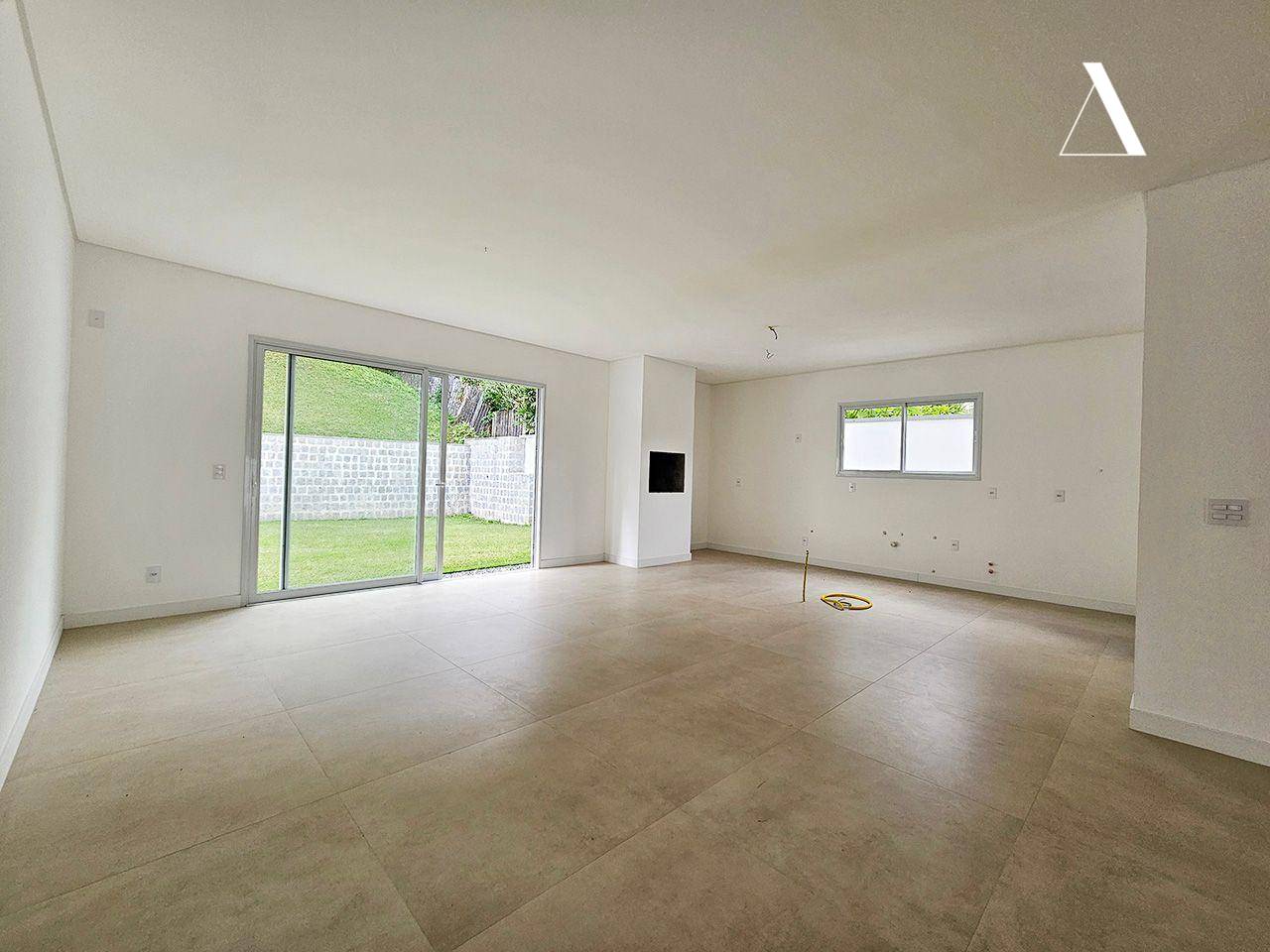 Casa, 4 quartos, 270 m² - Foto 5