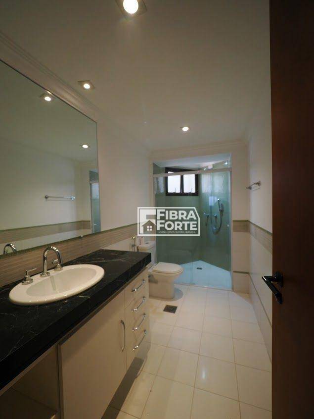 Apartamento à venda com 4 quartos, 226m² - Foto 24