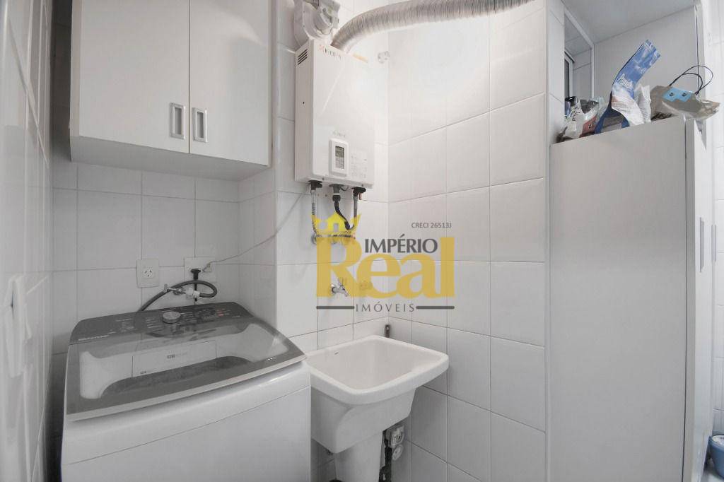 Apartamento à venda com 3 quartos, 98m² - Foto 2