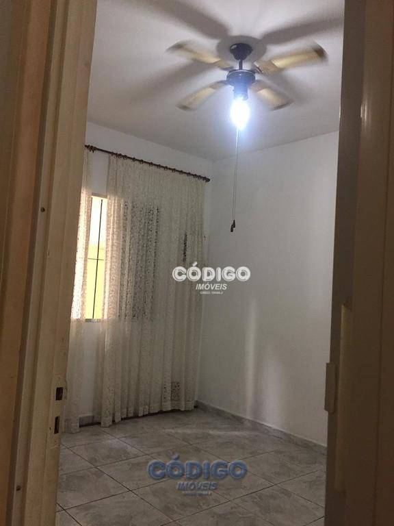 Casa à venda com 3 quartos, 100m² - Foto 35