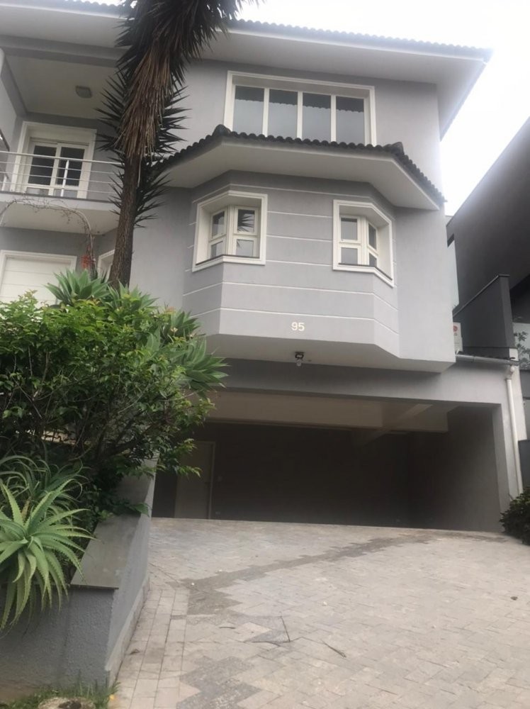 Casa de Condomínio para alugar com 5 quartos, 600m² - Foto 34