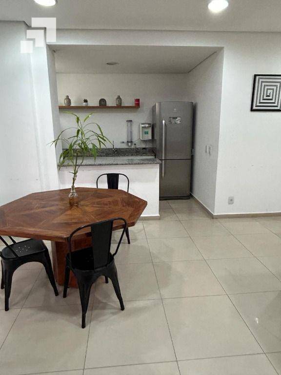 Apartamento para alugar com 1 quarto, 44m² - Foto 24