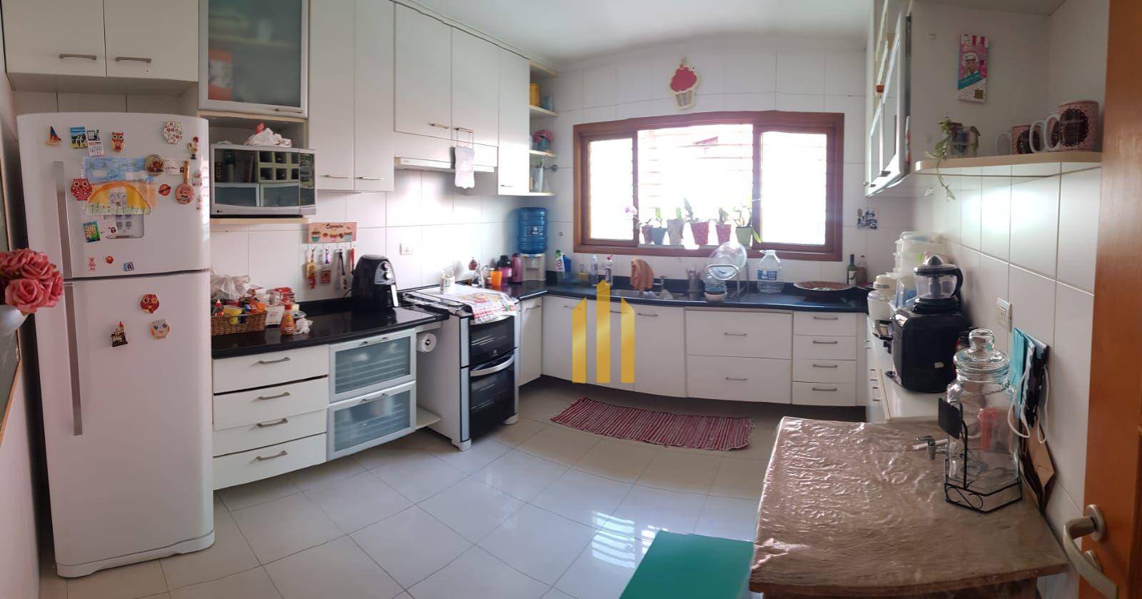 Sobrado à venda com 3 quartos, 200m² - Foto 10