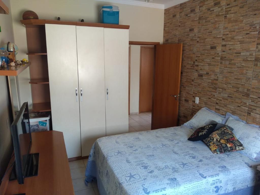 Casa à venda com 3 quartos, 143m² - Foto 9