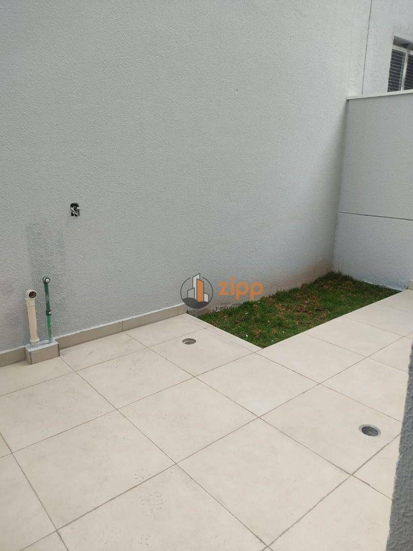 Apartamento à venda com 2 quartos, 63m² - Foto 14