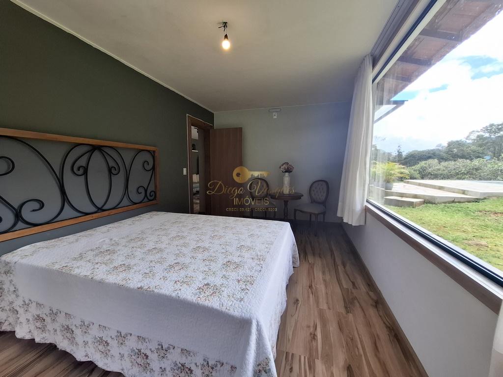 Casa à venda com 4 quartos, 2490m² - Foto 14