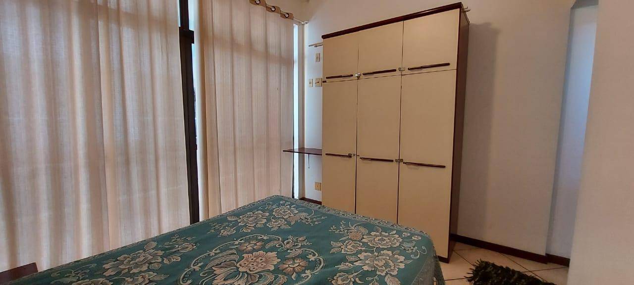 Apartamento à venda com 3 quartos, 117m² - Foto 12