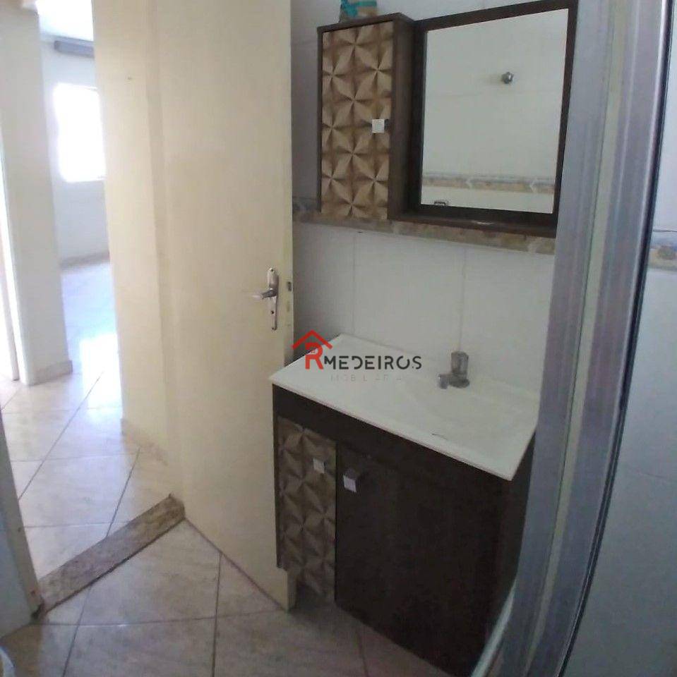 Apartamento à venda com 2 quartos, 70m² - Foto 7