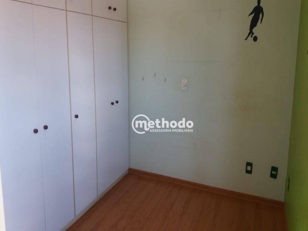 Casa à venda com 3 quartos, 216m² - Foto 21