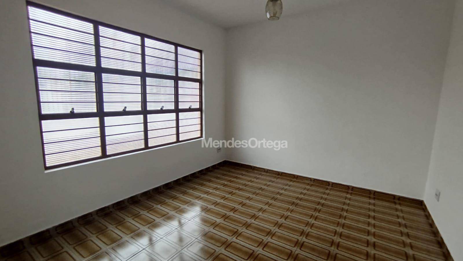 Casa, 3 quartos, 210 m² - Foto 4